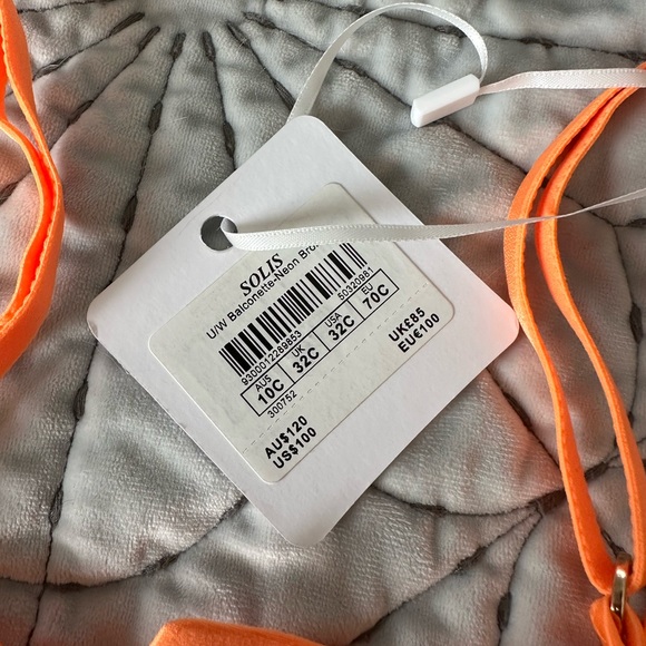 SOLIS
NEON ORANGE BRA - Picture 11 of 14